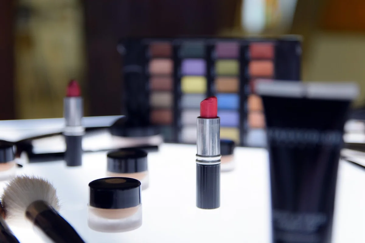 Vente au personnel L'Oréal 2026 : comment en profiter et économiser jusqu'à 50%