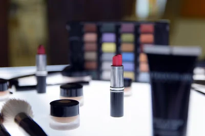 Vente au personnel L'Oréal 2026 : comment en profiter et économiser jusqu'à 50%
