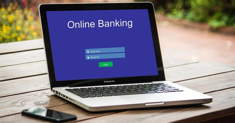 La e-carte bleue La Banque Postale sur smartphone : le vrai test